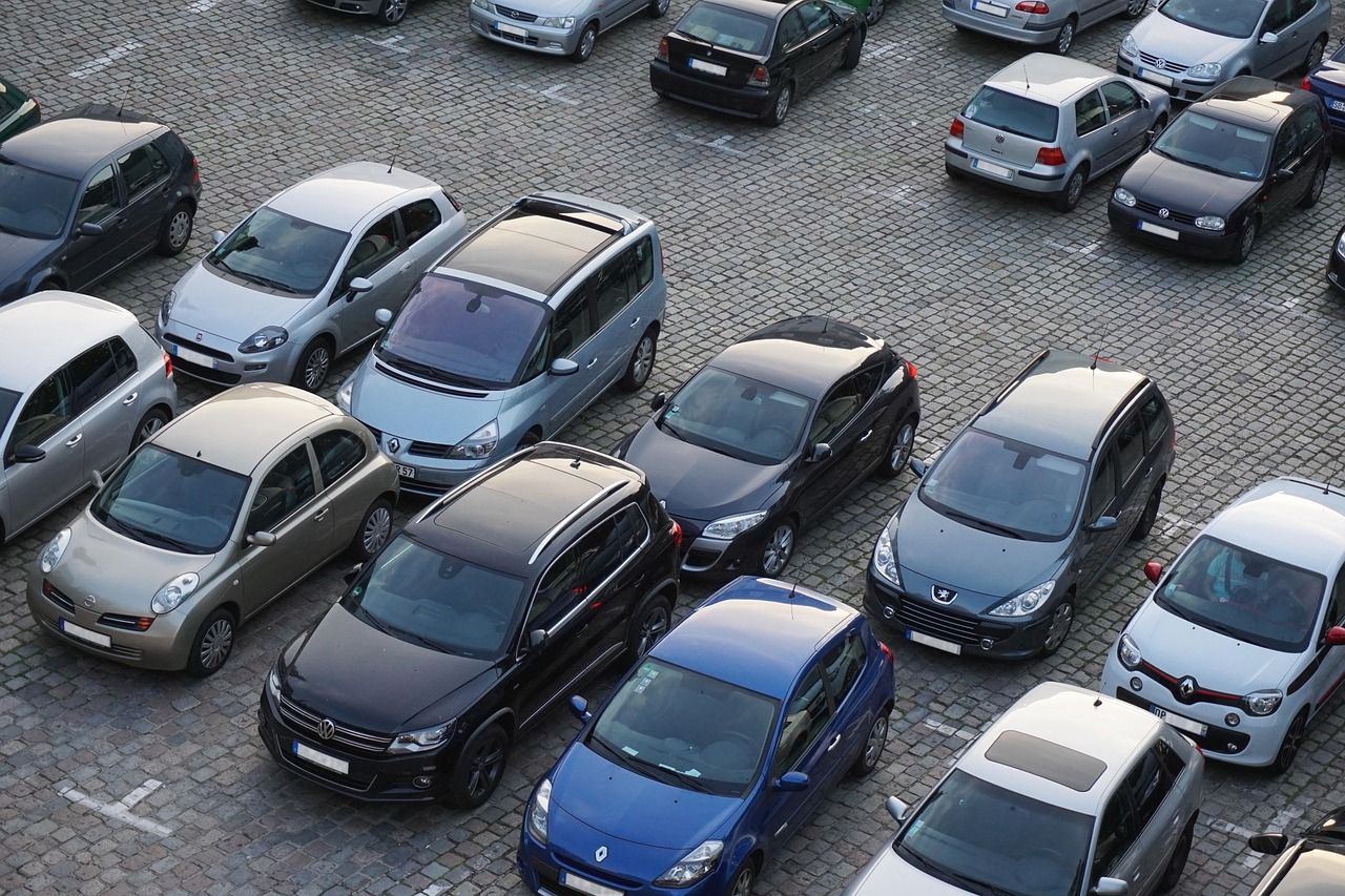miejsce na parkingu osiedlowym